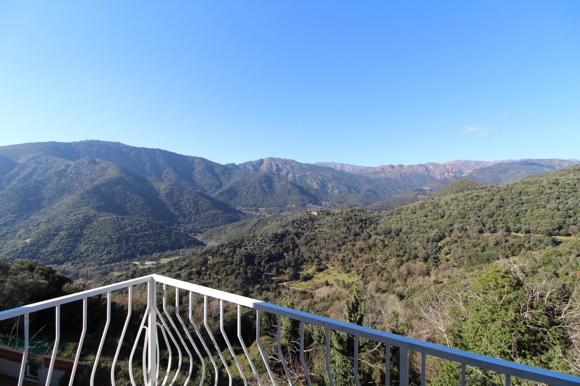 Santine Avec Terrasses Et Vue Panoramique Meuble Tourisme 4 Etoiles *